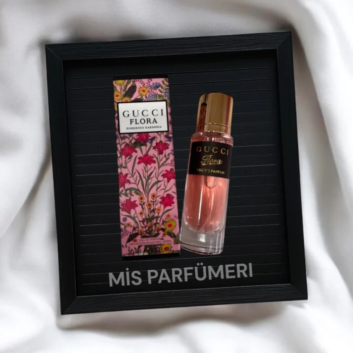 Gucci Flora Gorgeous Gardenia Edp 50 ml çanta boy Kadın Parfüm